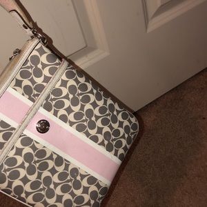 Vintage Coach crossbody